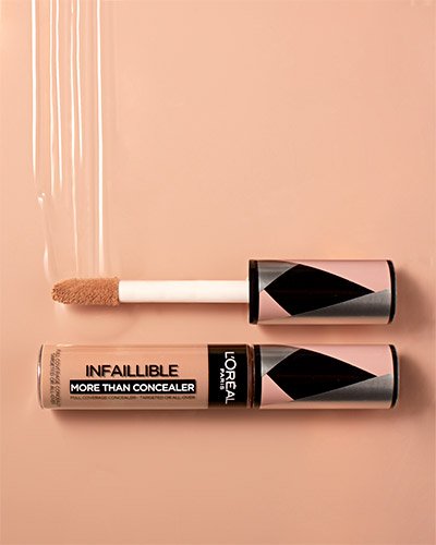 Maquillaje facial Oap Muestra del corrector More than Concealer Infallible